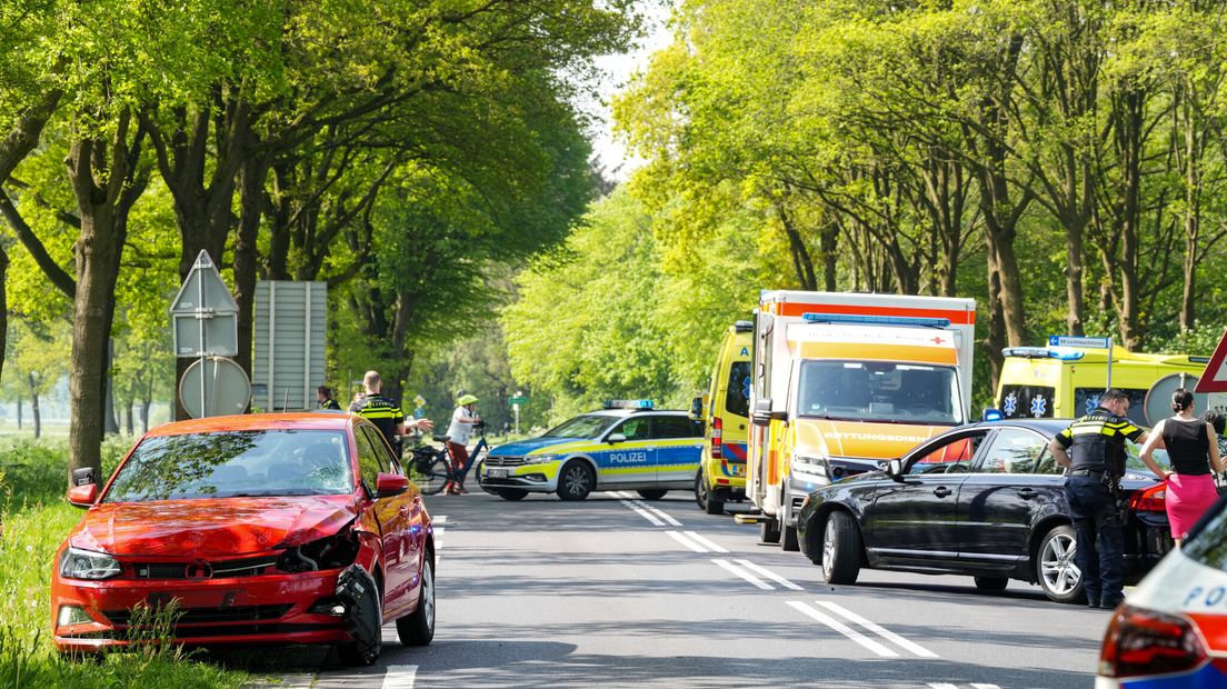 Fietsster overleden na aanrijding met automobilist in Schoonebeek