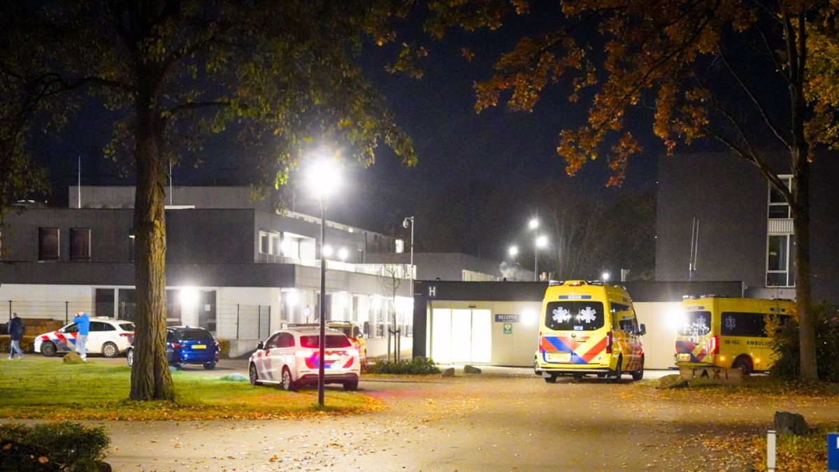 Gewonde bij steekincident azc in Zutphen