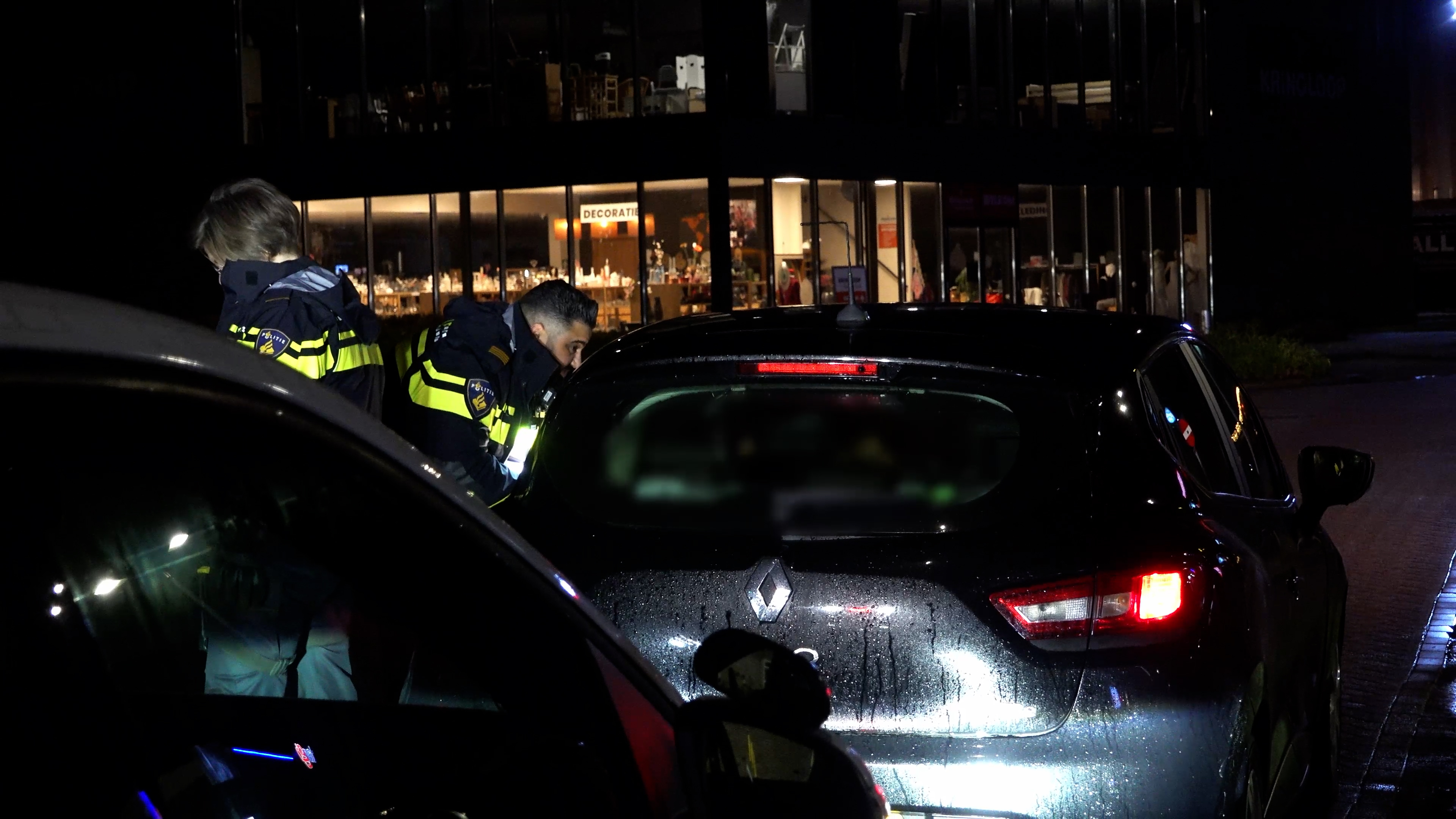 Een bijzondere melding voor wijkagent Murat.