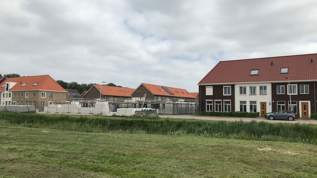 In Meppel wordt gewerkt aan de nieuwbouwwijk Nieuwveense Landen (Rechten: RTV Drenthe/Serge Vinkenvleugel)