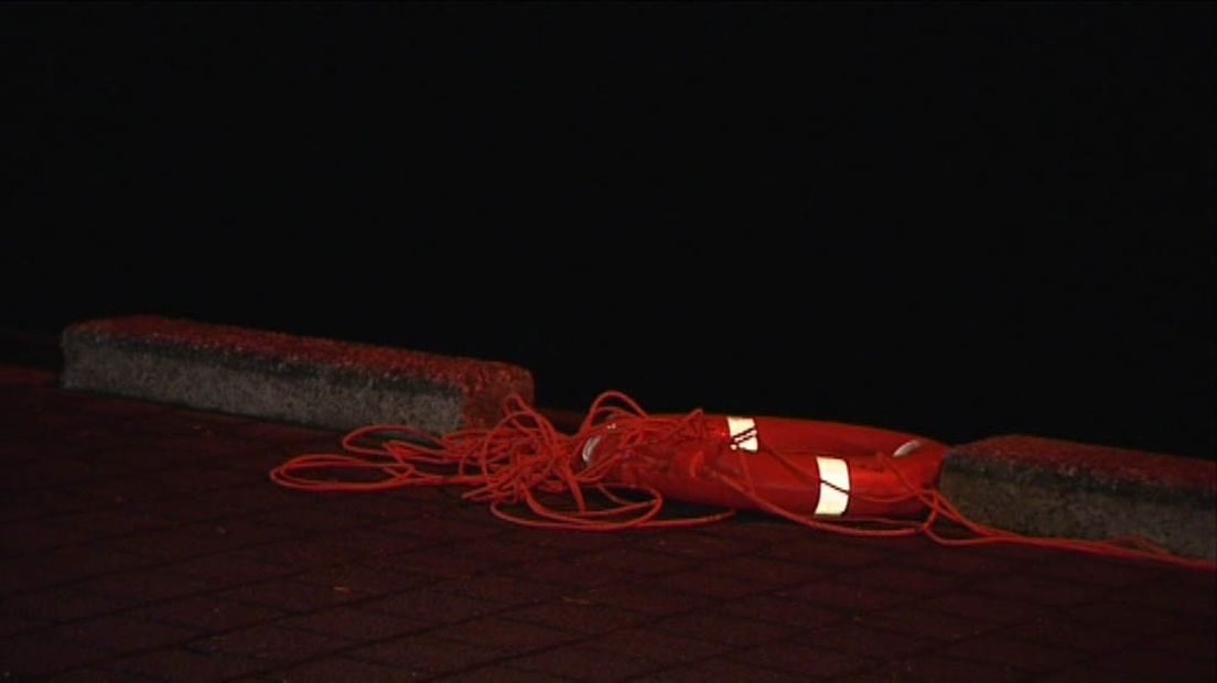 Zoekactie in de Waal bij Nijmegen