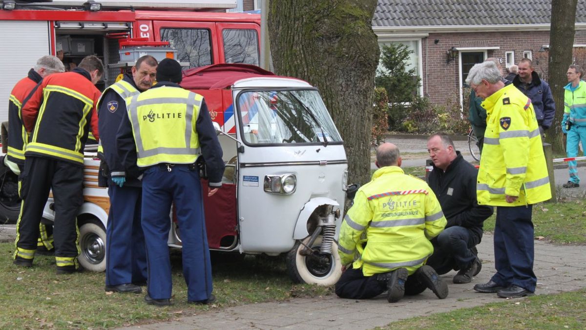 Vier gewonden bij ongeval met tuktuk in Hooghalen