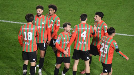 NEC zwijnt met zege op PEC en zit Ajax en Feyenoord op de hielen