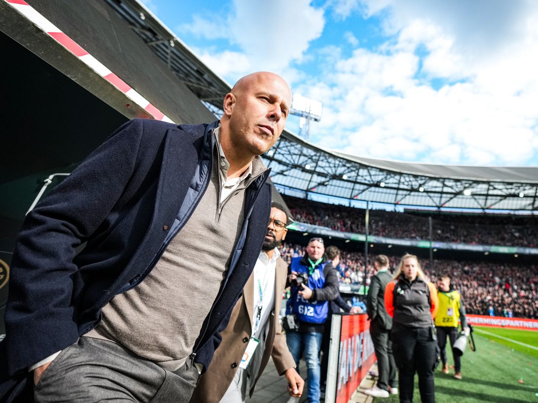 Feyenoord-trainer Arne Slot voorafgaand aan de bekerfinale tegen NEC