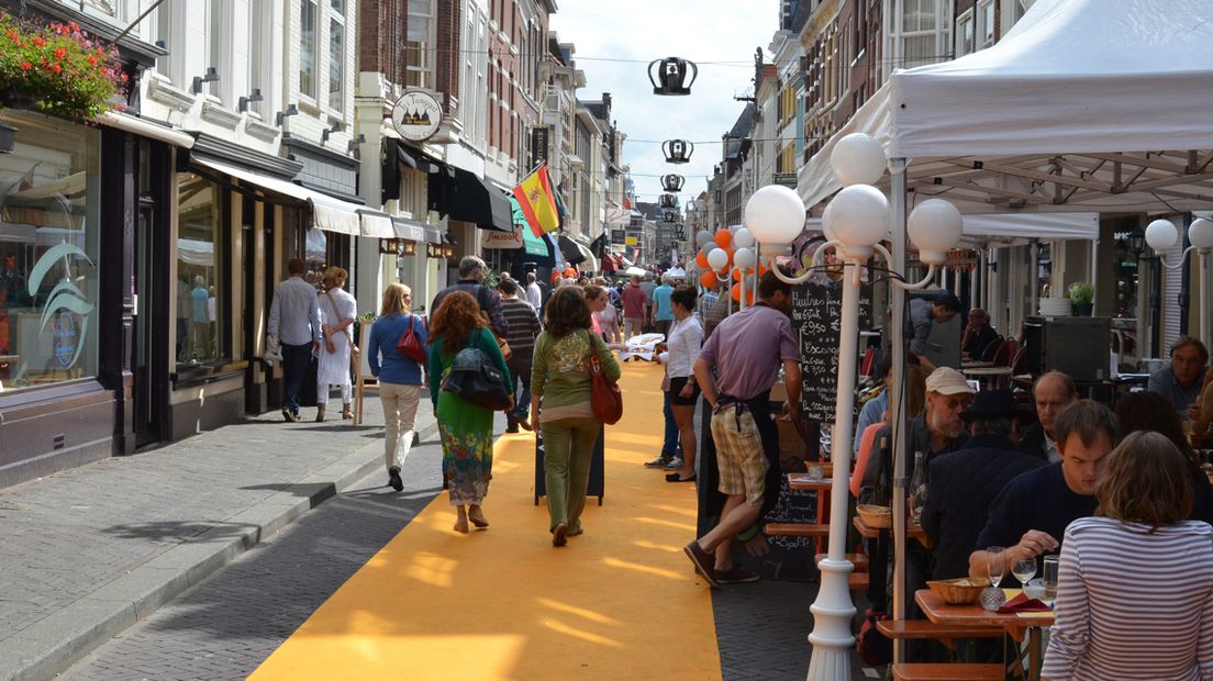 Modeshows en exposities tijdens Art & Fashion Den Haag Omroep West