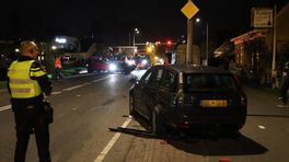 112-nieuws zondag 17 maart: Drie auto's botsen in Stad • Auto op de kop in de sloot in Pieterburen