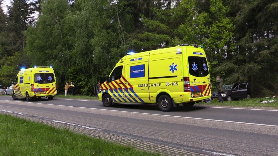 Wielrenner zwaargewond bij ongeluk in Enschede