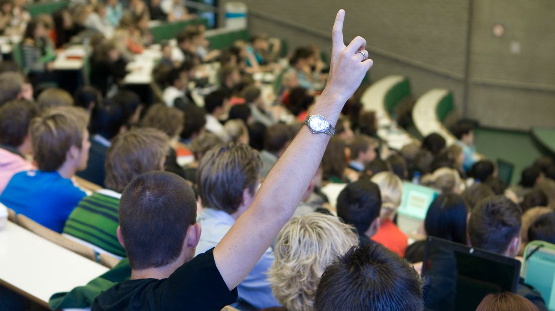 De Radboud Universiteit start een onderzoek naar mogelijke misstanden.