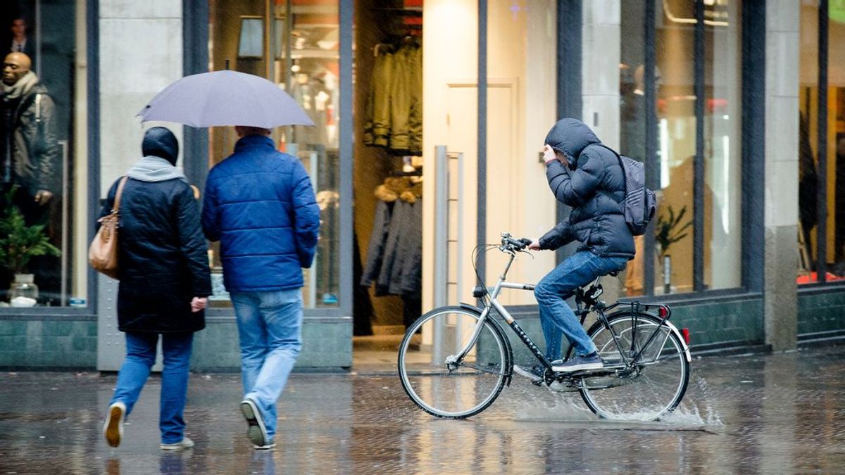 Maak je kerstverlichting goed vast, want het gaat hard waaien Omroep Gelderland