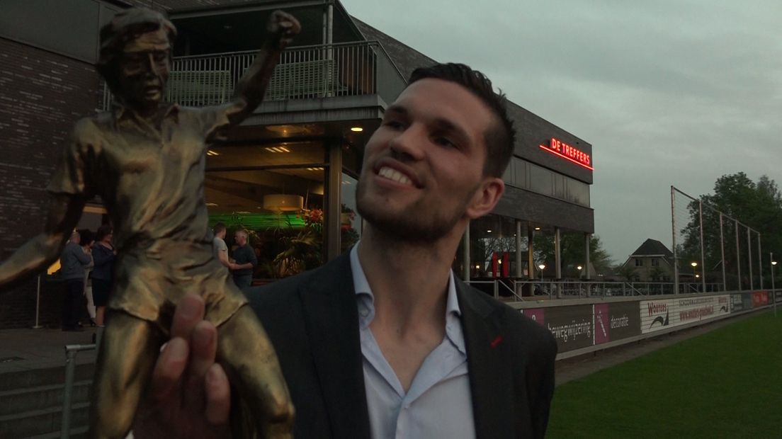 De laatste thuiswedstrijd van het seizoen is altijd een bijzondere dag op Sportpark Zuid. Na afloop van de wedstrijd maakt het bestuur 'de speler van het jaar' bekend.