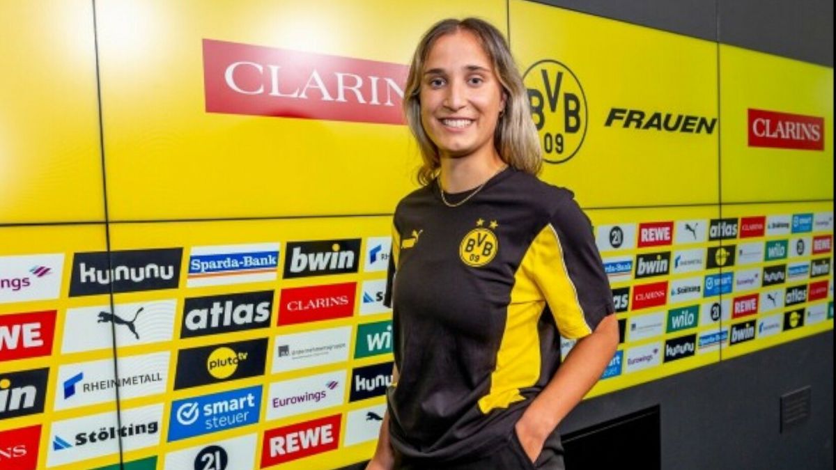 Administratieve fout komt Borussia Dortmund van Jenske Steenwijk duur te staan