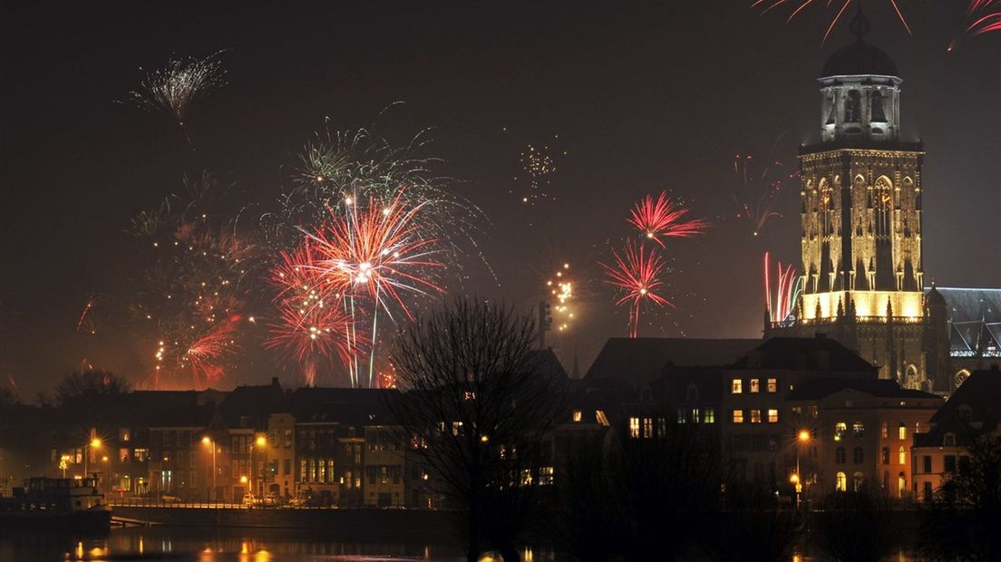 Tegenvaller voor Deventer: vuurwerkshow gaat voor derde keer niet door