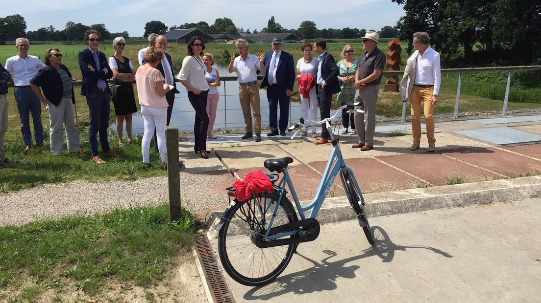 Onderweg wordt tekst en uitleg gegeven