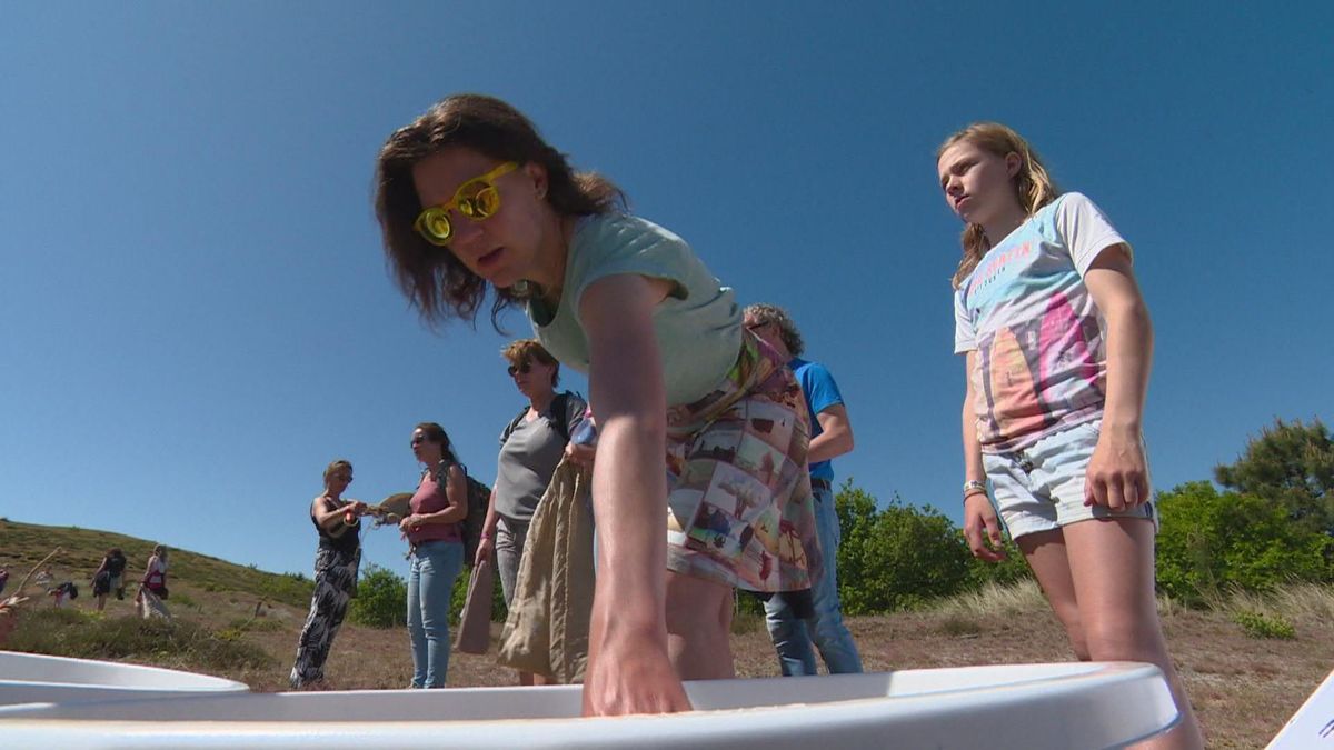 Bij Zandscheppers moeten bezoekers de handen uit de mouwen steken