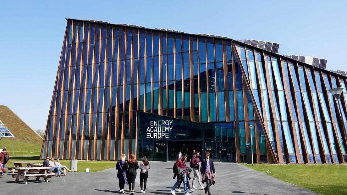De Energy Academy in Groningen is het duurzaamste onderwijsgebouw van Nederland