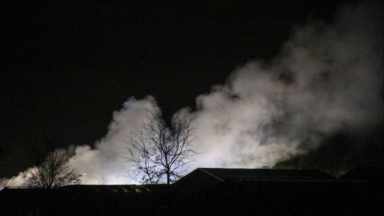 Trekker in brand in Kootwijkerbroek