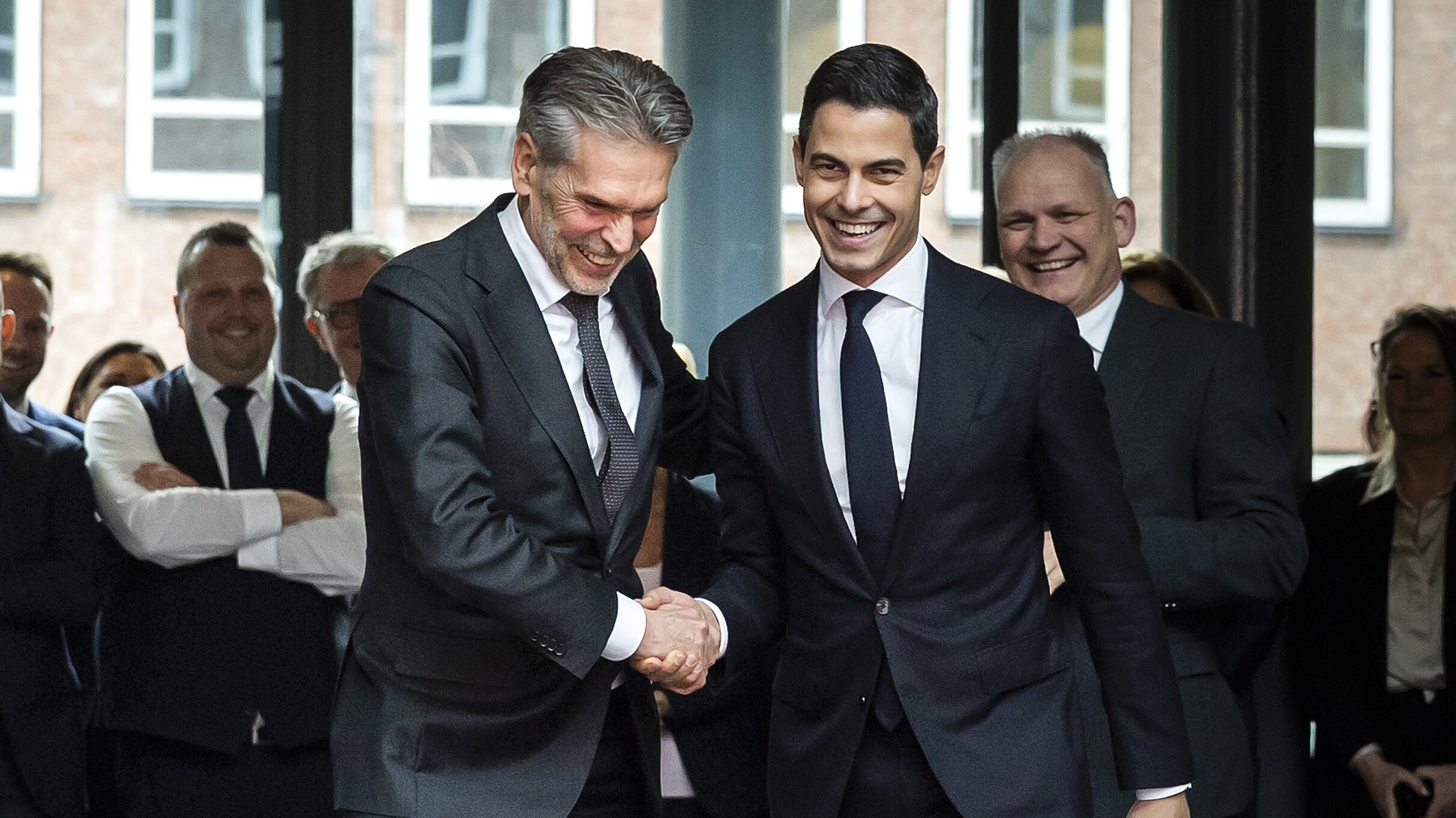 In tritiger as premier, dat witte Friezen wol te wurdearjen: "Hartstikke moai!"