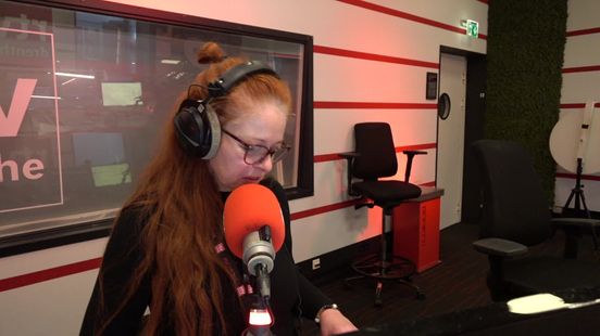 Peergroup dwaalt met audiotour Adrenaline  door het UMCG