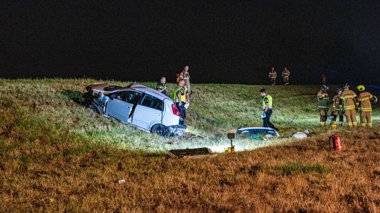 Dodelijk ongeluk bij Klaaswaal | Grote scheepsbrand in Schiedam. Dodelijk ongeluk bij Klaaswaal | Grote scheepsbrand in Schiedam.