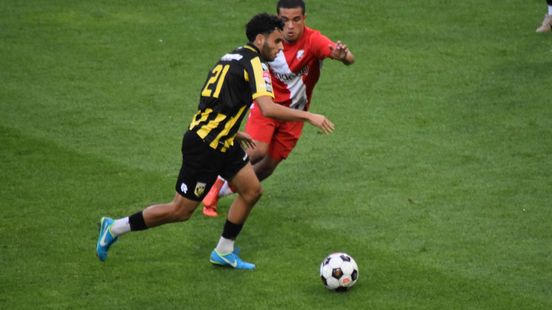 LIVE | Vitesse heel matig begonnen uit tegen Jong Utrecht