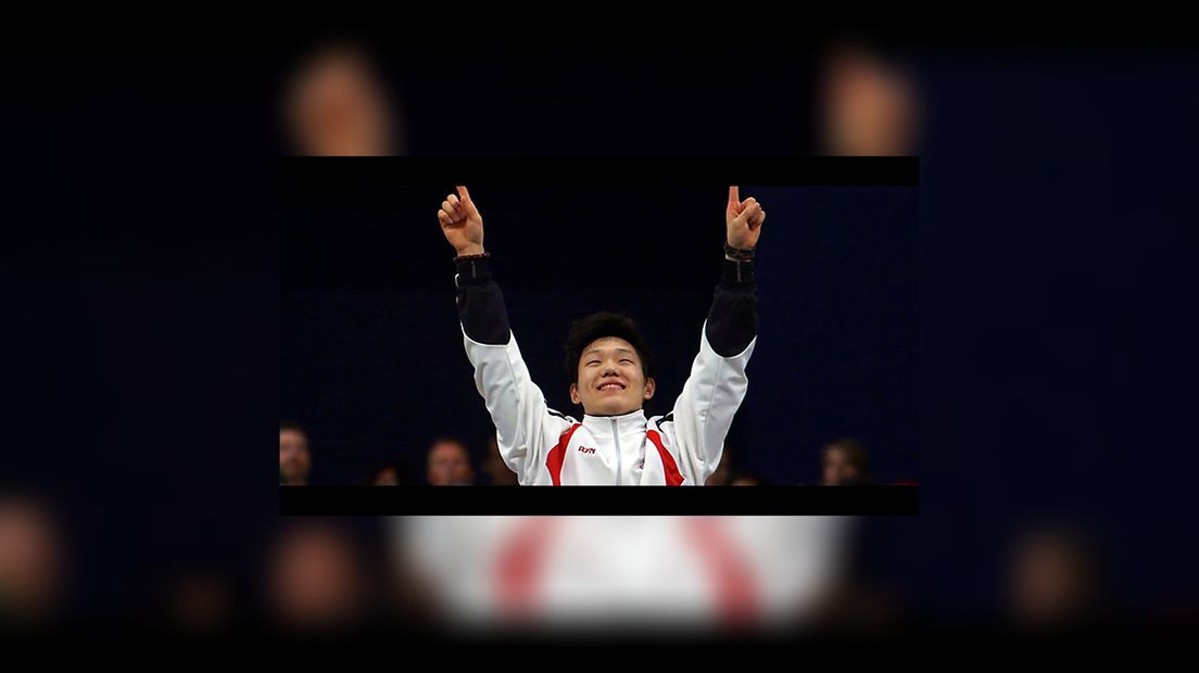 De Koreaan Tae-bum Mo wûn it goud op de 500 meter (foto's: KNSB)