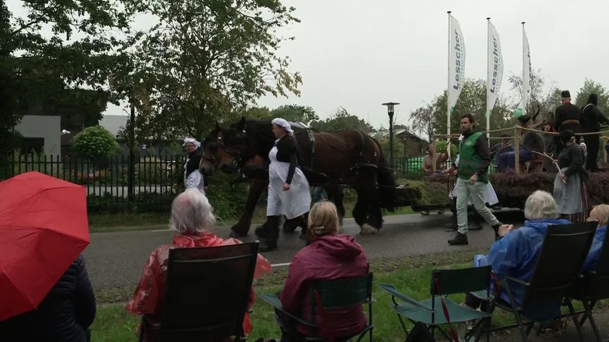 Historische Optocht in Saasveld zorgt voor blije gezichten