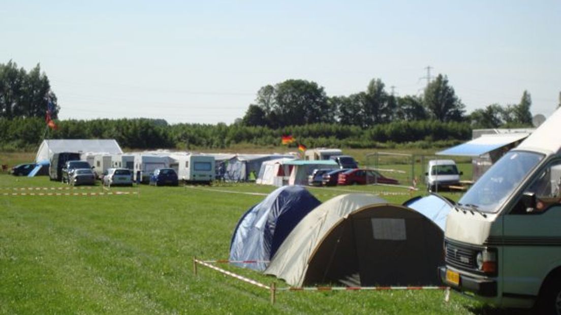 tt-camping_1_fda7d262f62c076ec125787e002b522d.jpg