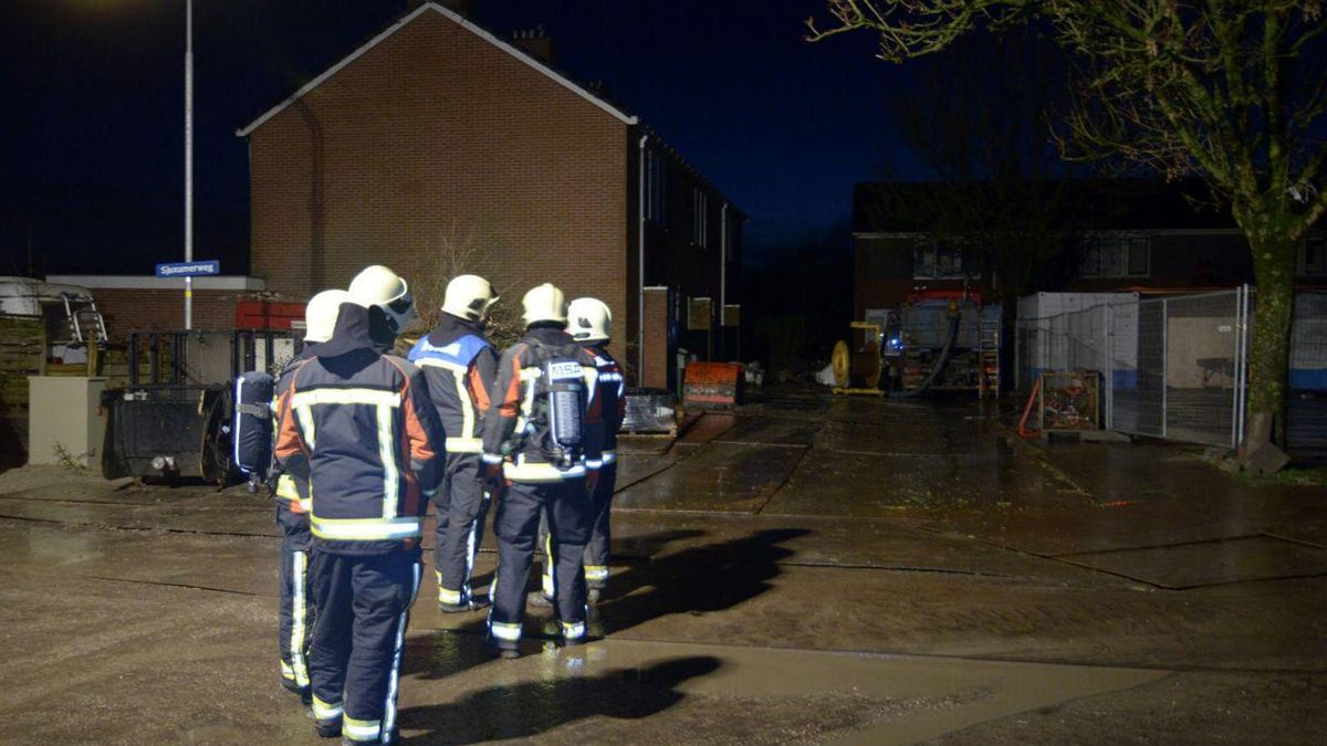 Brandweer: 'Vervelend dat mensen hun woning uit moeten 's avonds'