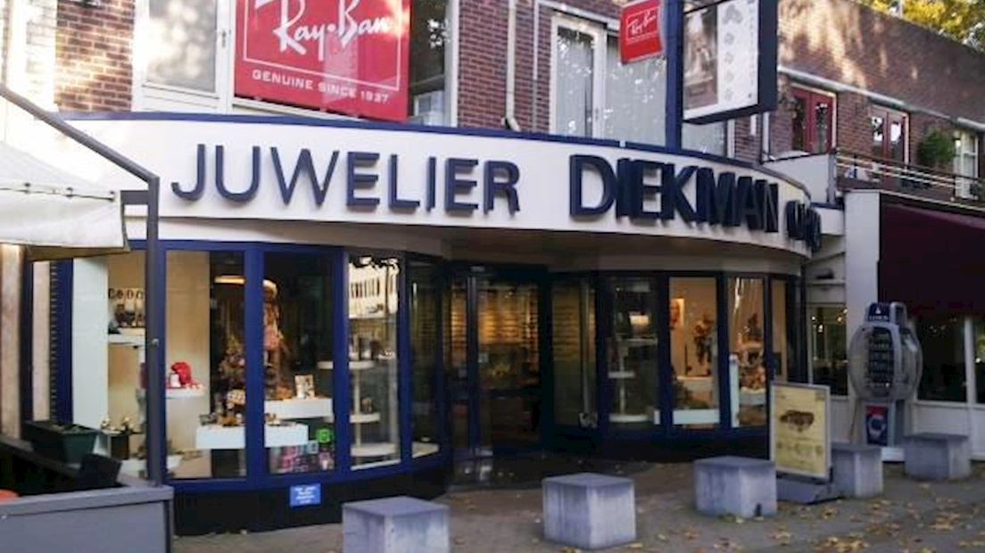 Inbraken in juwelierszaak Nijverdal
