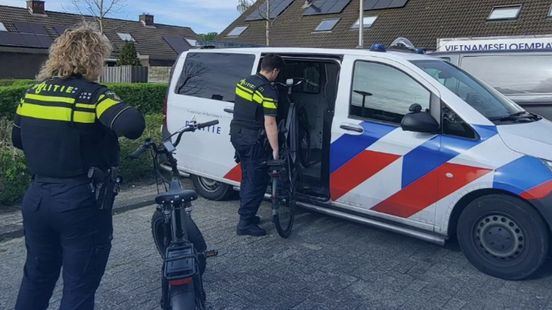 Gestolen fietsen gevonden dankzij gps fatbike | Fietser aangereden, automobilist ervandoor.