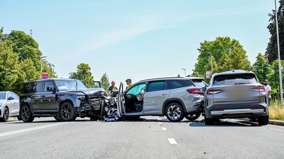 Ravage en gewonden na onwelwording op N325 bij Nijmegen