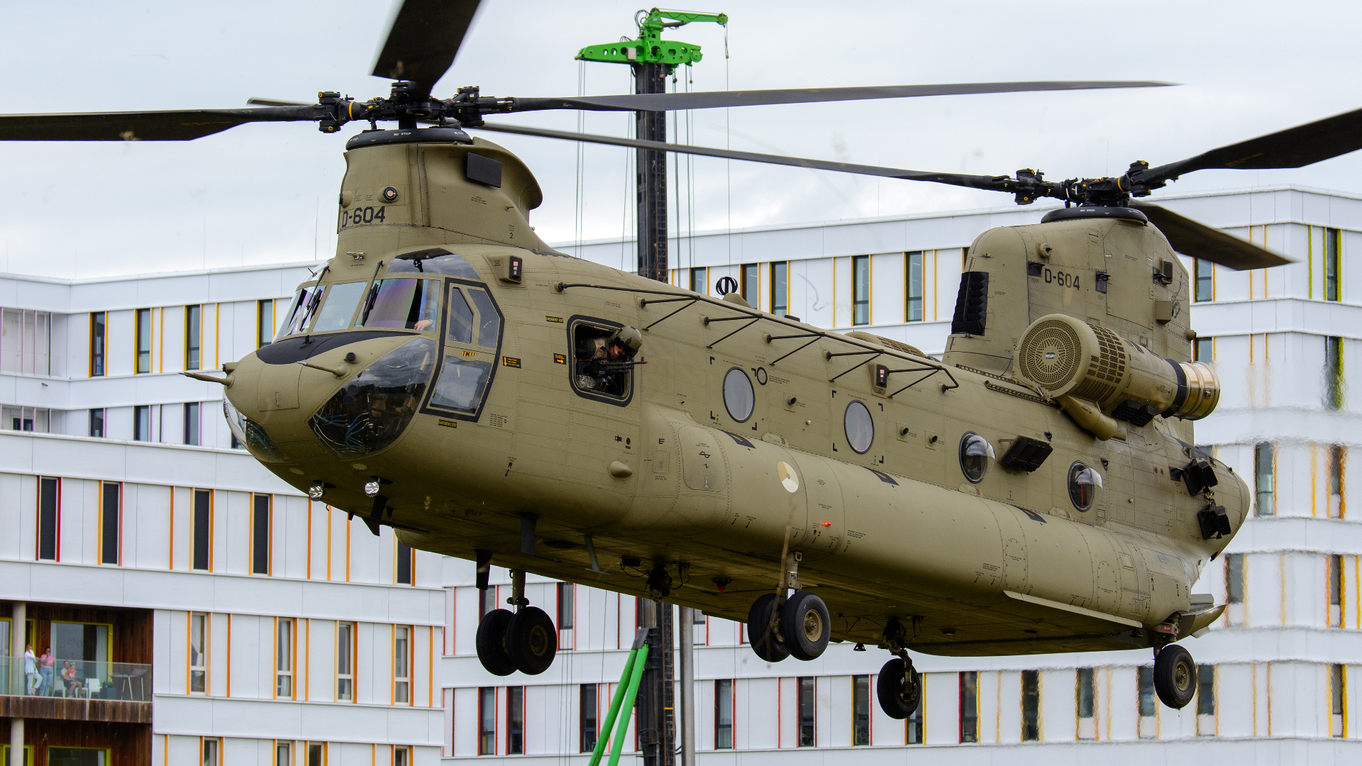 Zag jij een Chinook bij het WKZ? Defensie oefent met medische evacuaties