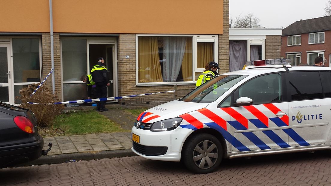 Bij de steekpartij raakten donderdag de 31-jarige broer van de verdachte en diens baby gewond