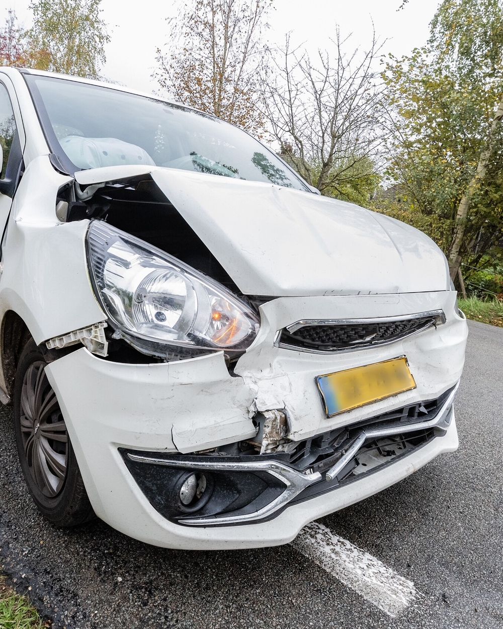 112nieuws 21 oktober Auto's botsen in Zandhuizen Auto klapt op