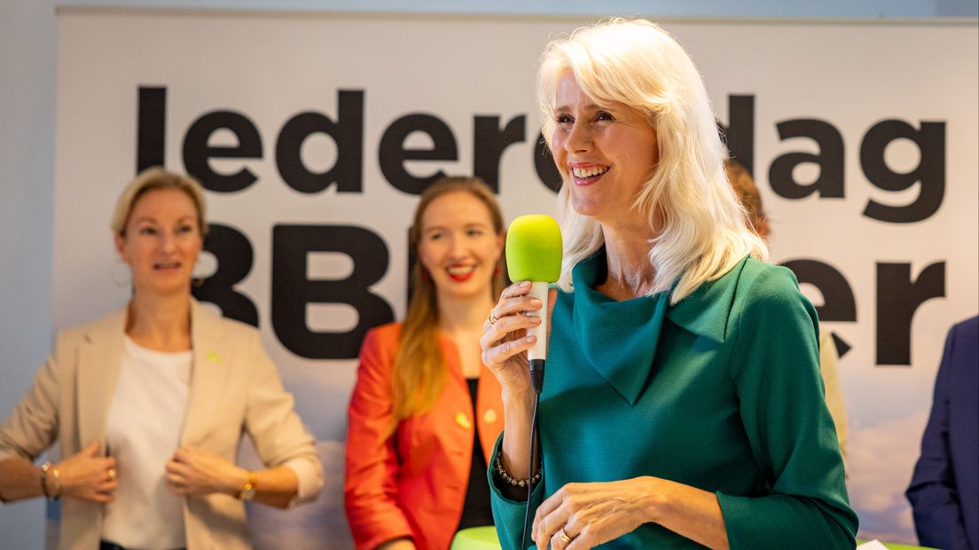 Mona Keijzer werd vanmiddag gepresenteerd, op de achtergrond Lillian Helder en Nicki Pouw-Verweij