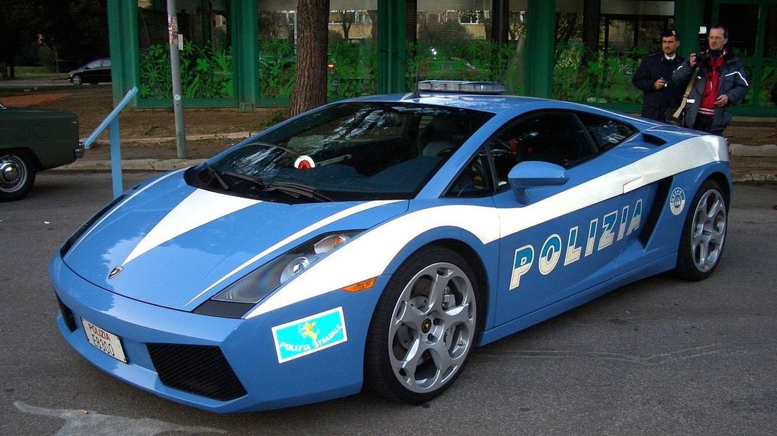 In 2016 nam de Italiaanse politie een Lamborghini Gallardo mee naar Rescue.