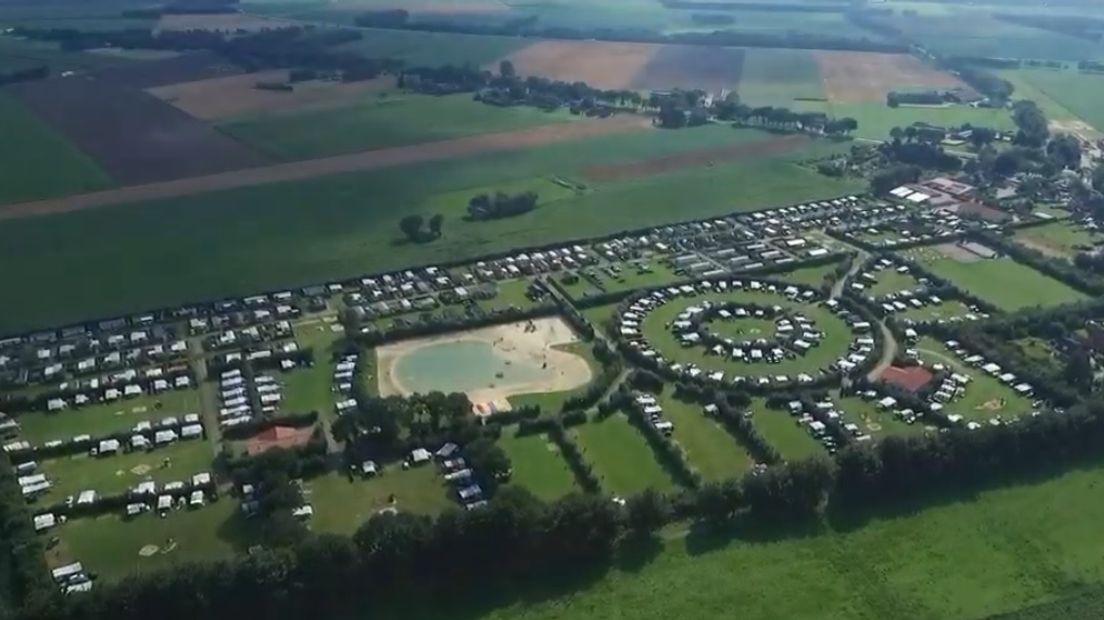 Vakantiepark De Fruithof vanuit de lucht (Rechten: De Fruithof)