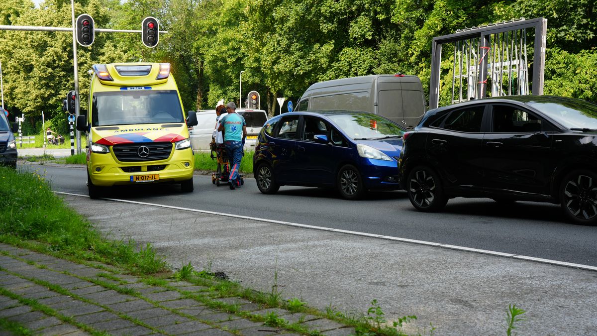 112 Nieuws: Gewonde bij ongeval in Zwolle | Aanhoudingen na achtervolging op A35