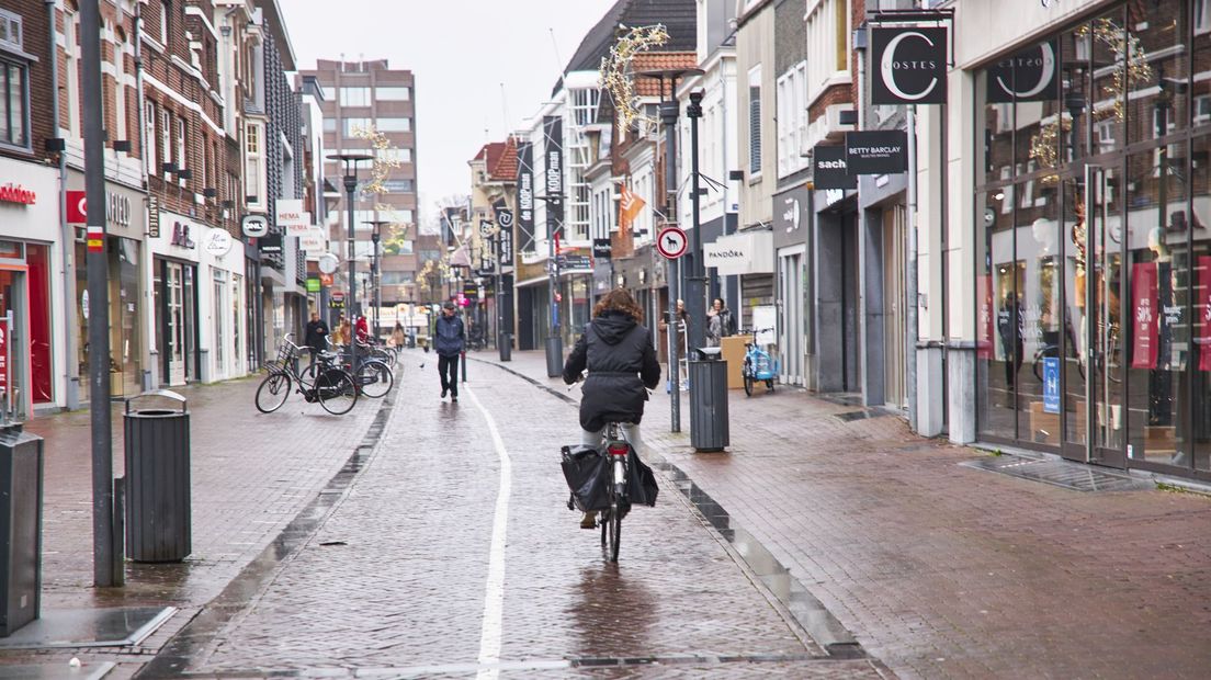 Weinig mensen in Amersfoortse binnenstad.