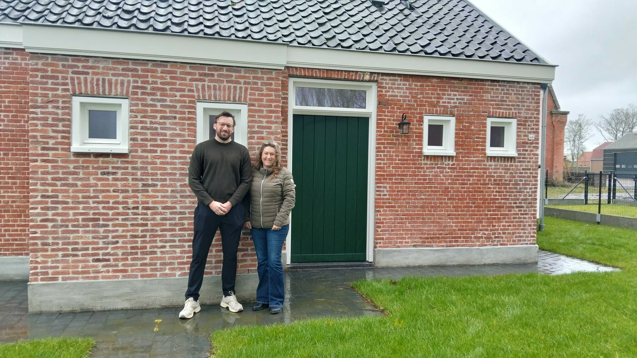 Voormalige tramhuisjes Draaibrug na jaren verloedering volledig opgeknapt