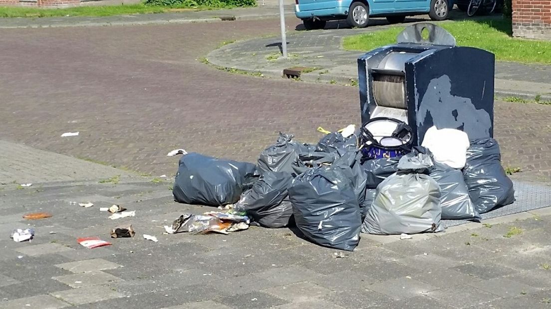 Afval storten moet volgens een aantal politieke partijen gratis worden in Midden-Groningen.
