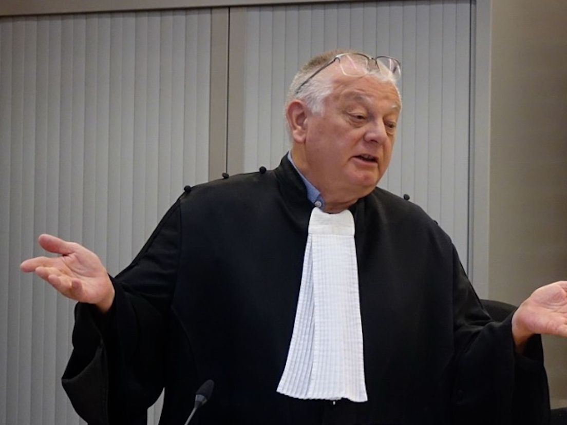 Officier van Justitie Ad de Beer