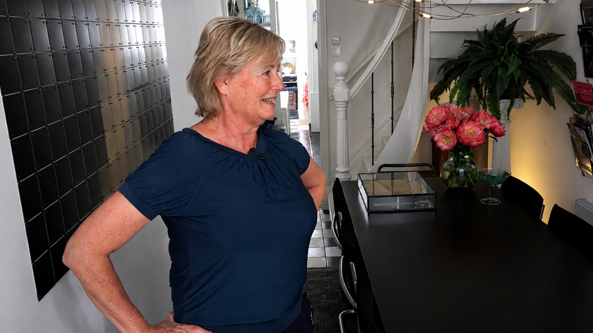 Margot de Groot kan prima leven in haar smalle huis.