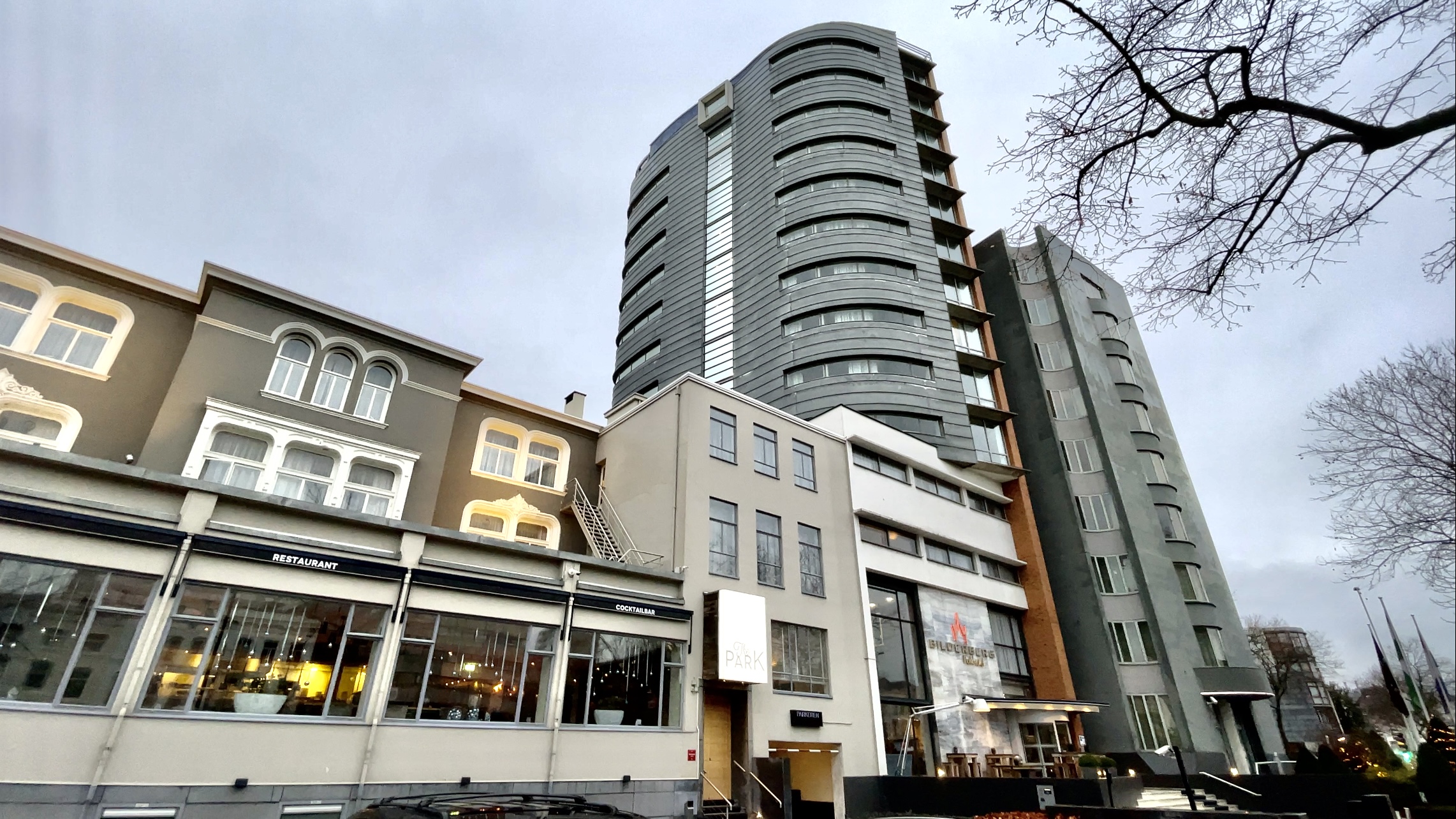 Het Bilderberg Parkhotel aan de Westersingel
