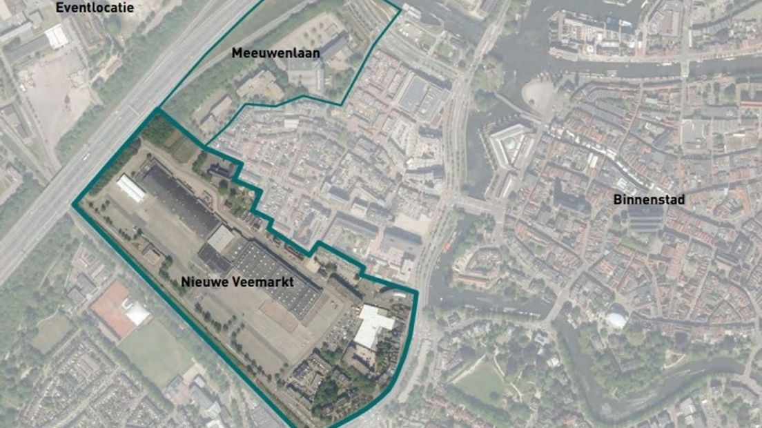 Het gebied voor de plannen: de locatie IJsselhallen en de kantorenstrook aan de Meeuwenlaan