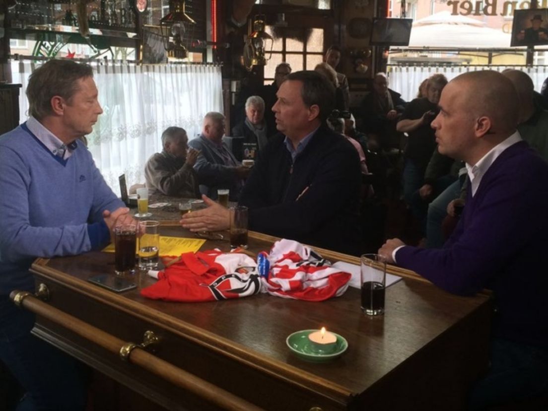 FC Rijnmond in Café Verschoor