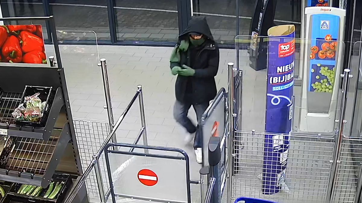 Overval Aldi Enschede: verdachte activeert zelf alarm en raakt in paniek
