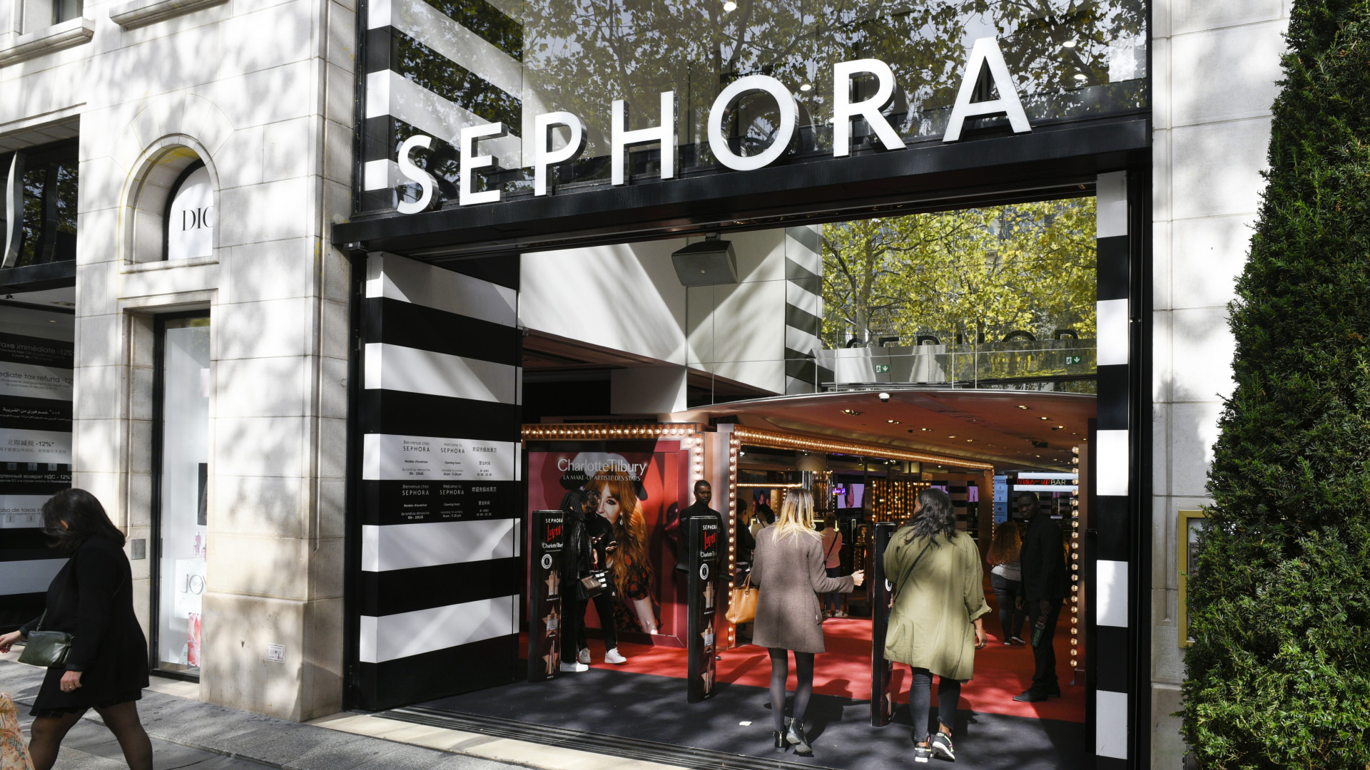 TikTokkend Nederland gaat los komt populaire keten Sephora naar The Mall? Omroep West