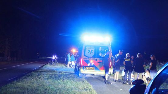 112 Nieuws: Zware aanrijding tussen fietser en hardloopster in Enter. 112 Nieuws: Zware aanrijding tussen fietser en hardloopster in Enter.
