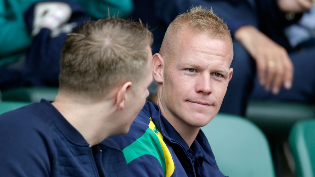 ADO Den Haag - Heracles Almelo: Tom Beugelsdijk (r) en broer Michel. 